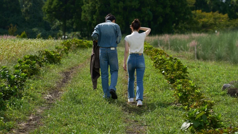 Muộn Còn Hơn Ế